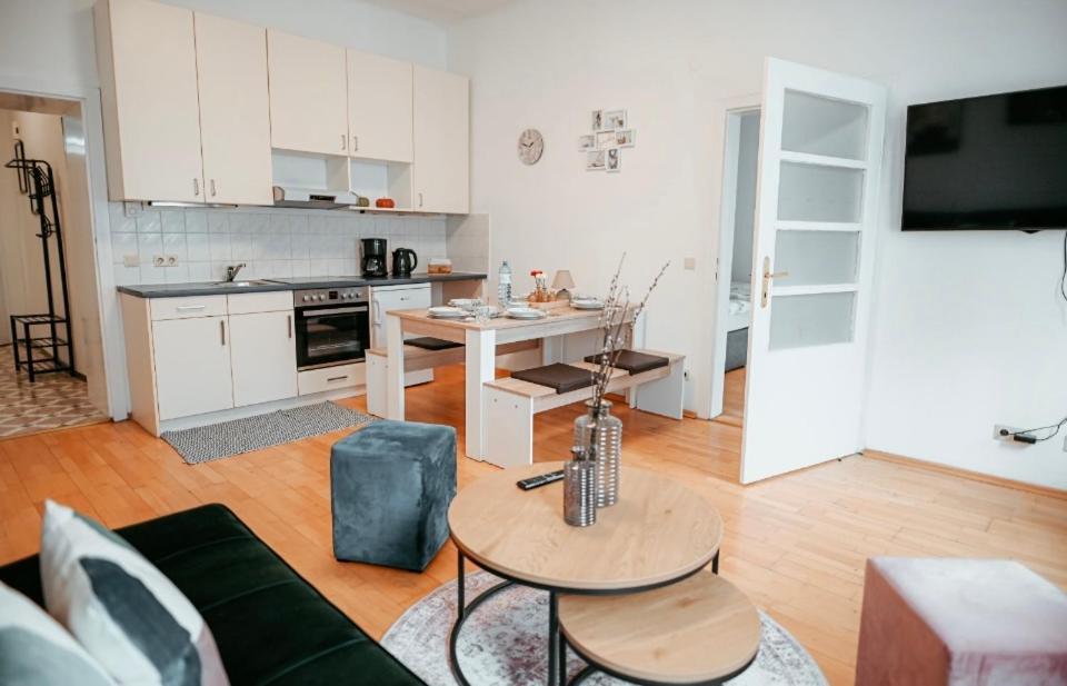Raimond Apartment Top 27 Вена Экстерьер фото